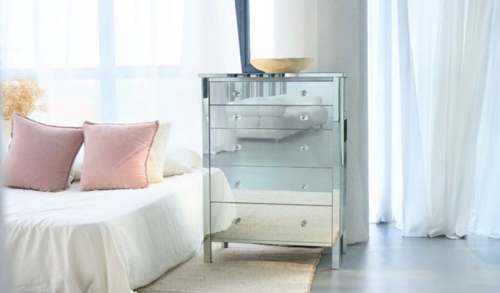 PEARL 5-Drawer Chest