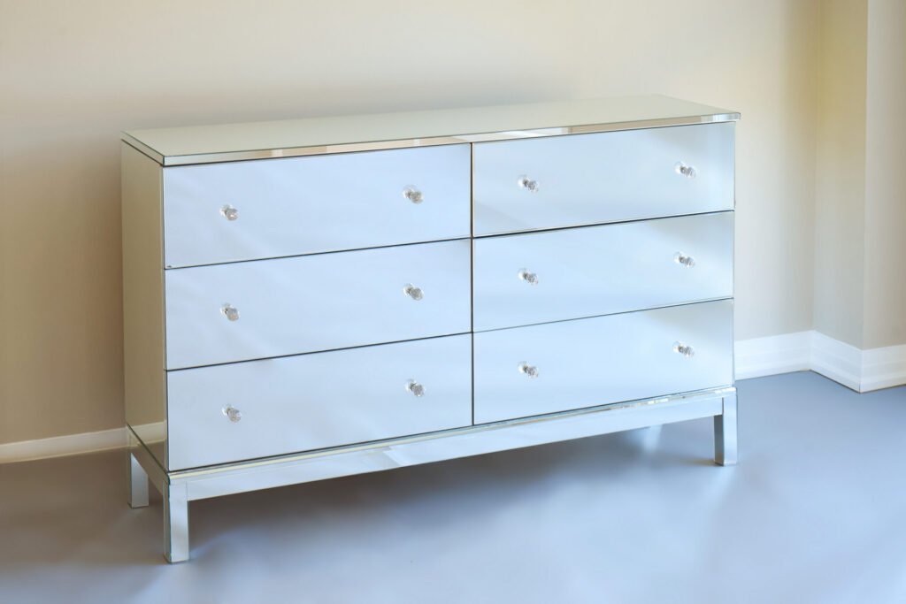 EMERALD 6-Drawer Dresser alternate view