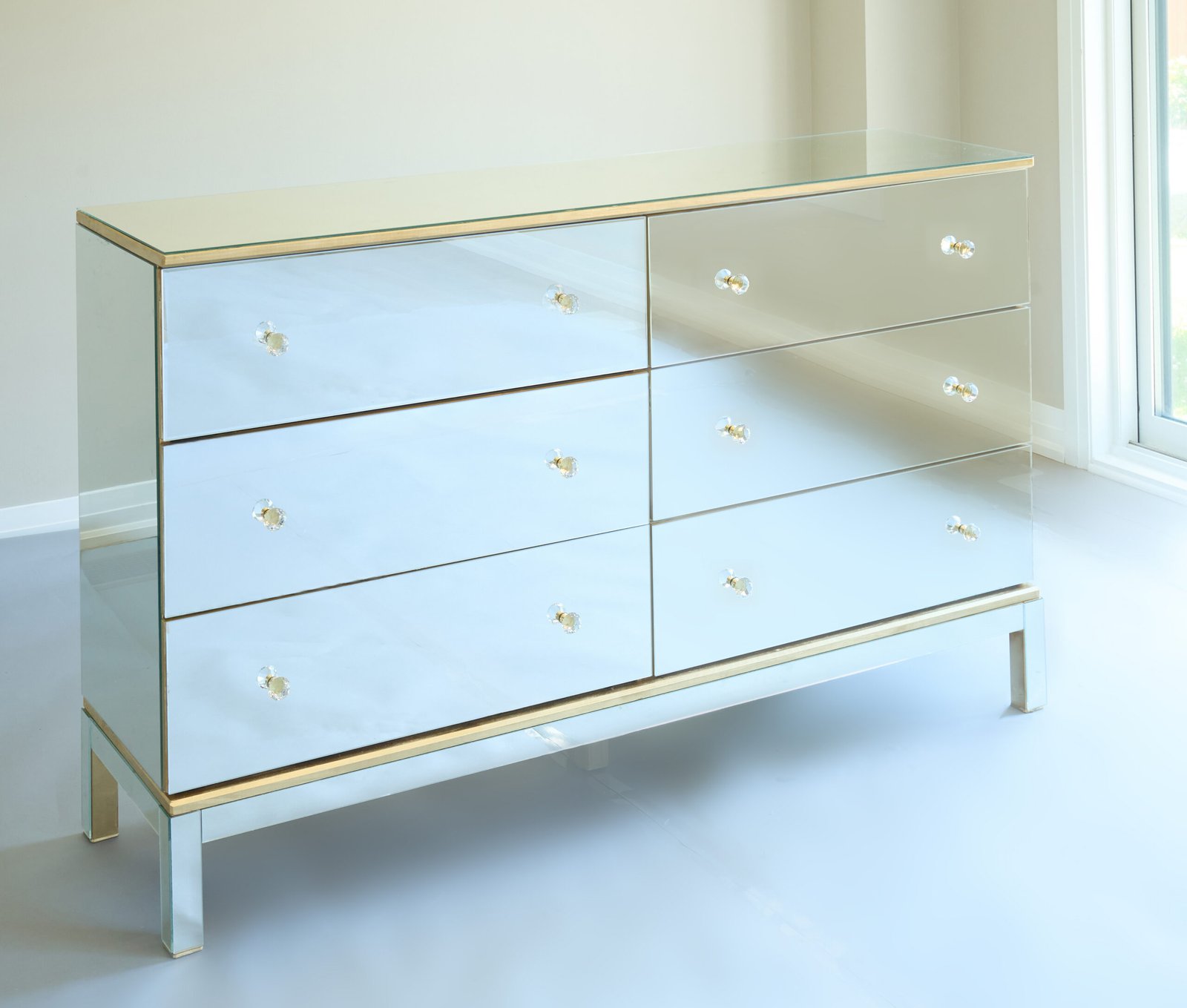GOLDY 6-Drawer Dresser - Image 2